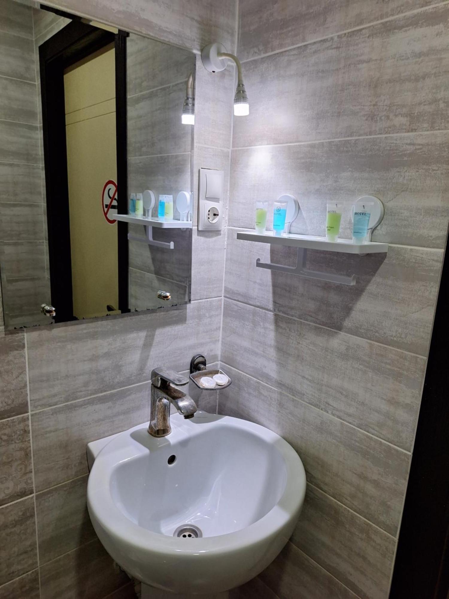 Hotel Georgian كوتايسي المظهر الخارجي الصورة